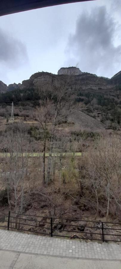 Buenavista Appartement Canfranc Buitenkant foto
