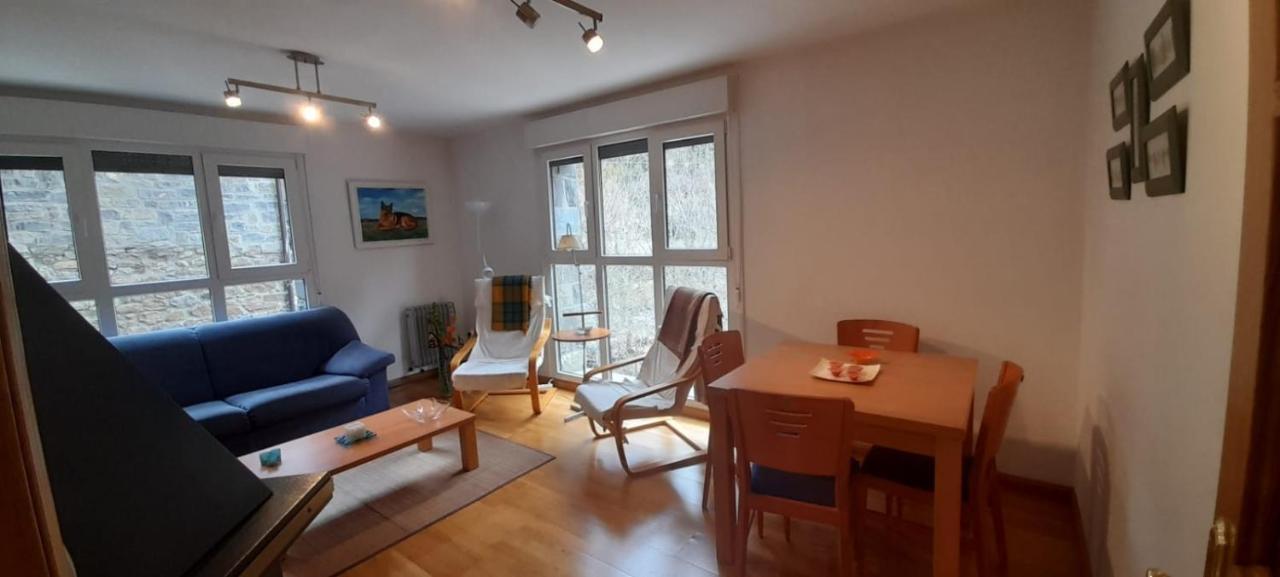 Buenavista Appartement Canfranc Buitenkant foto