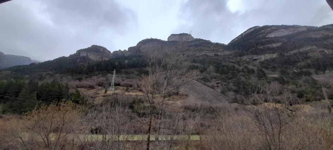 Buenavista Appartement Canfranc Buitenkant foto
